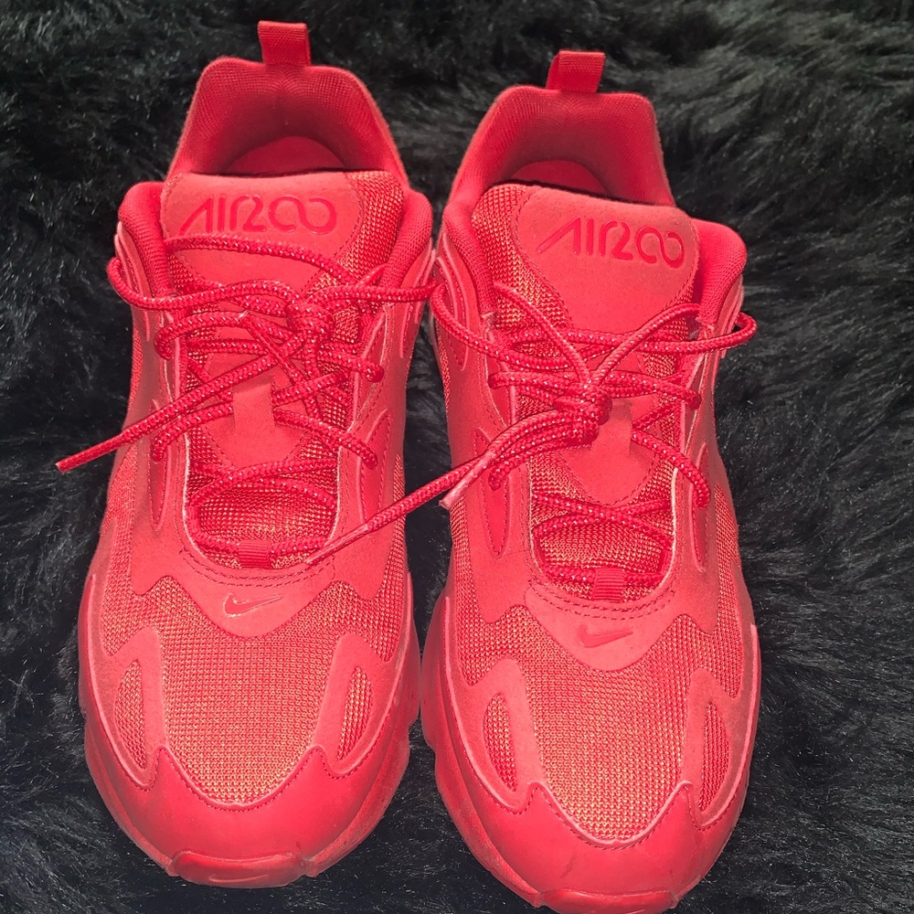 Red Nike Air Max 200